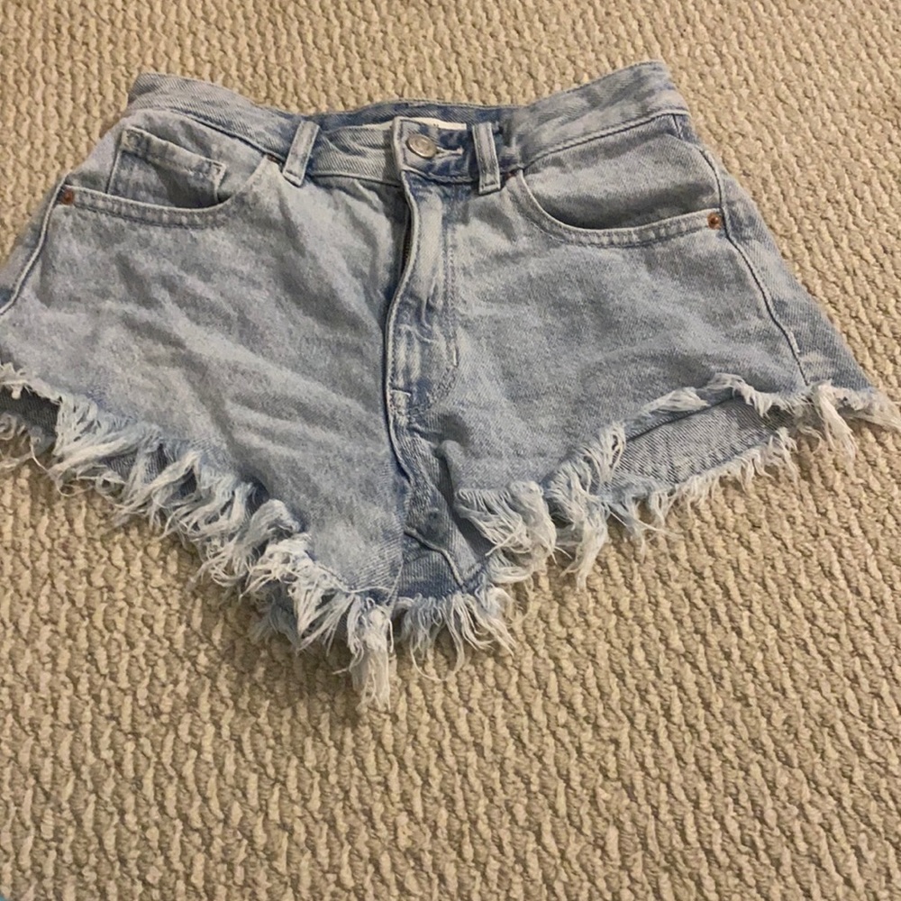 Pacsun light wash distressed shorts